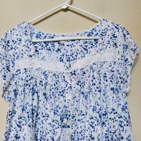 Eileen West Cottagecore Floral Nightgown.  Size Small - Picture 2 of 5